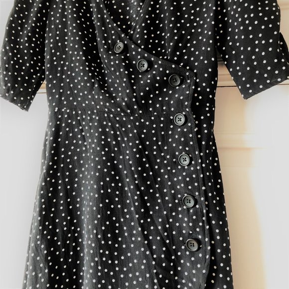 Fabulous Black & White Polka Dot Button Wrap Dress - Size XXS - Picture 6 of 16